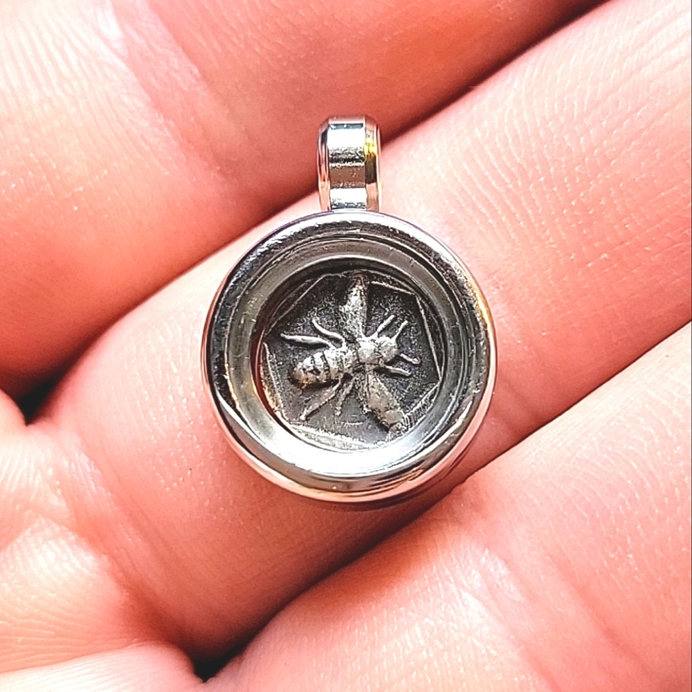 🐝 15mm Solid .999 silver Honey Bee Pendant Handmade Unisex Jewelry Hand Poured
